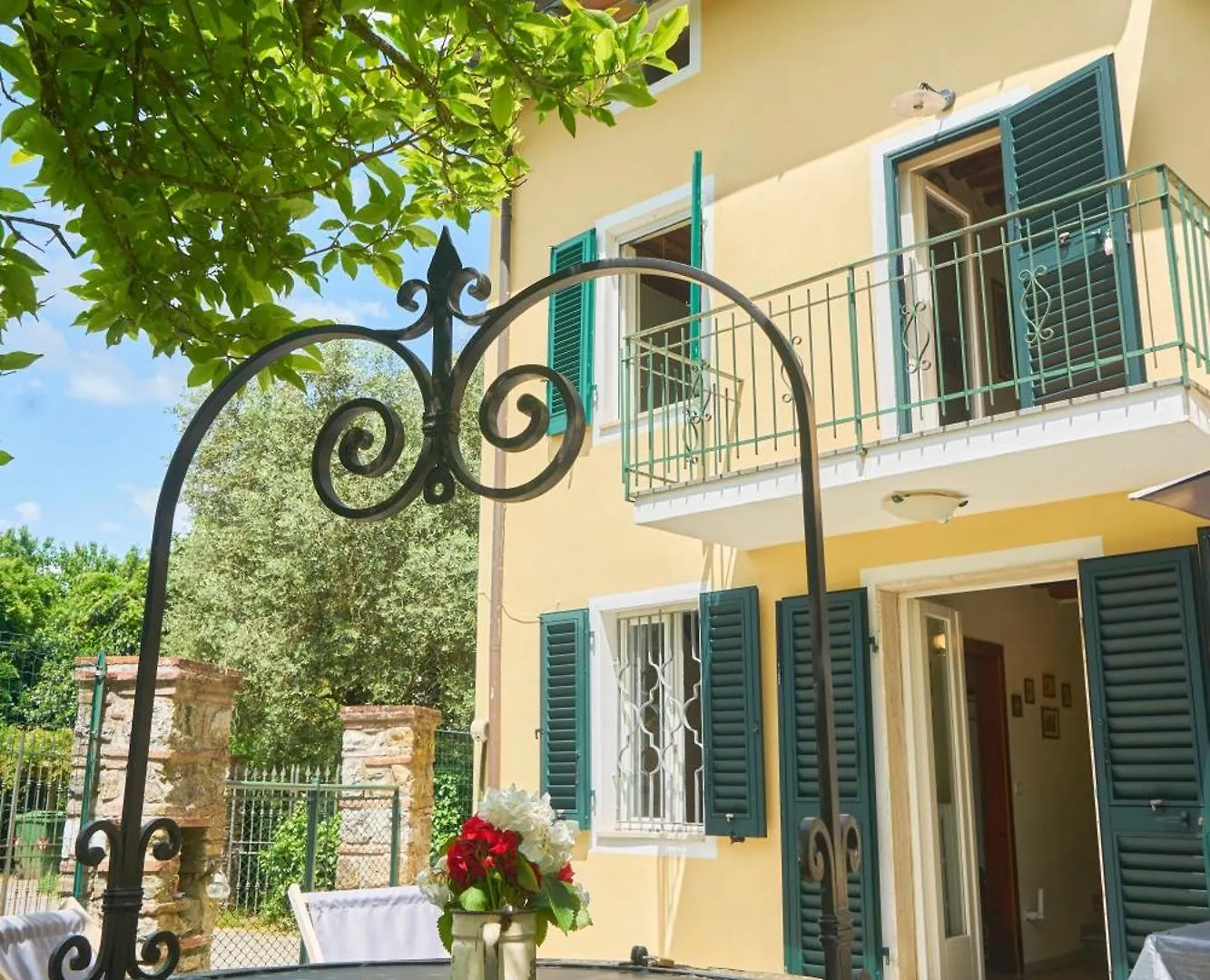 Country House Cerasomma Lucca